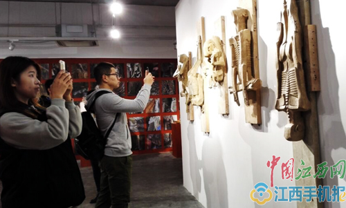 “華彩之塑”專題展暨 “本土雕塑”研討會(huì)在陶溪川開幕